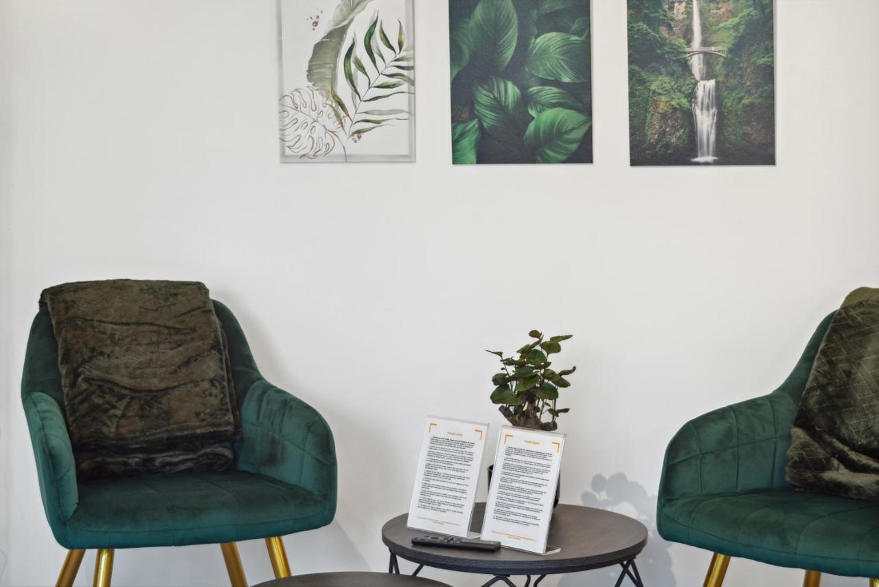 1 Zi. Wohnung, 34M², Parken, Messe Dus Duisburgo Esterno foto